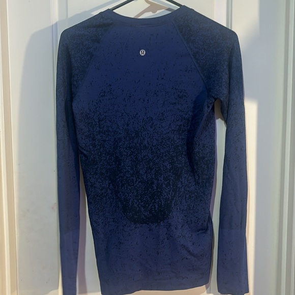 Lululemon long sleeve swiftly tech - Picture 3 of 3